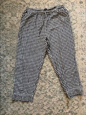 GAP Women’s Linen Pajama Pants